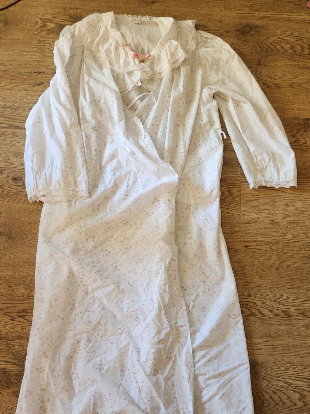 Vintage Cottagecore 80s Floral Lace Long Nightgown